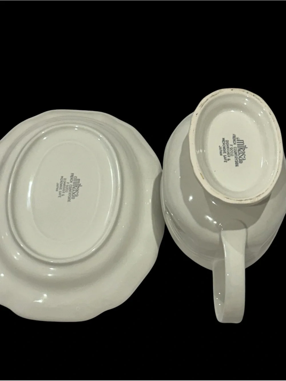 Mikasa White Porcelain Gravy Boat with Underplate